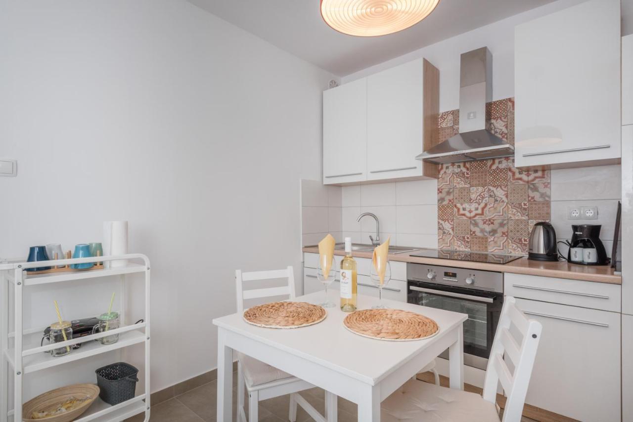 Apartment Angelina Free Public Parking Zadar Ngoại thất bức ảnh